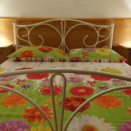 Апартаменты Calm Sea View