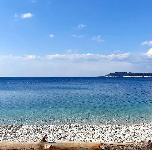 Calm Sea View דירה באניולה