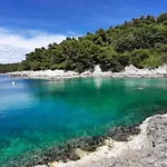 Calm Sea View *