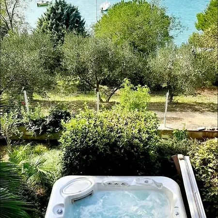 Apartament Calm Sea View *